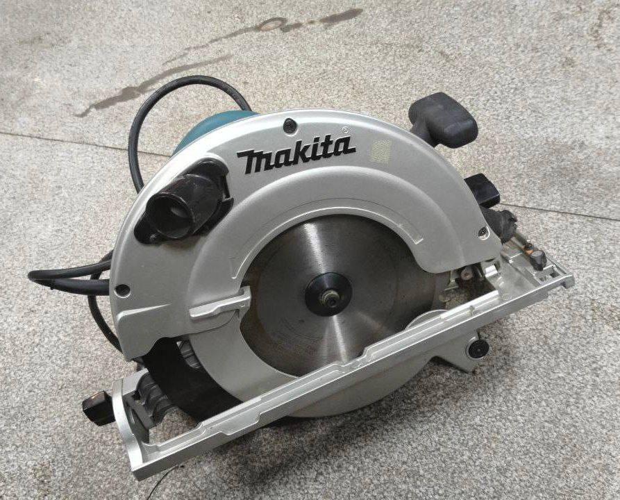 Циркулярная пила Makita 5903R