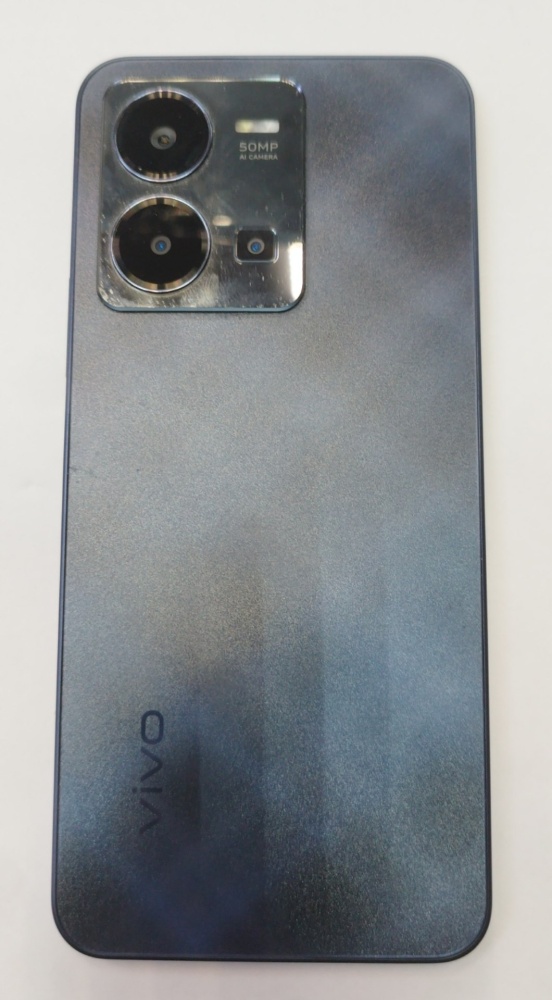 Смартфон Vivo Y35 4+4/64 NFC