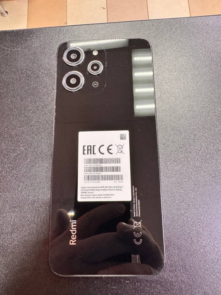 Смартфон Xiaomi Redmi 12 8/256