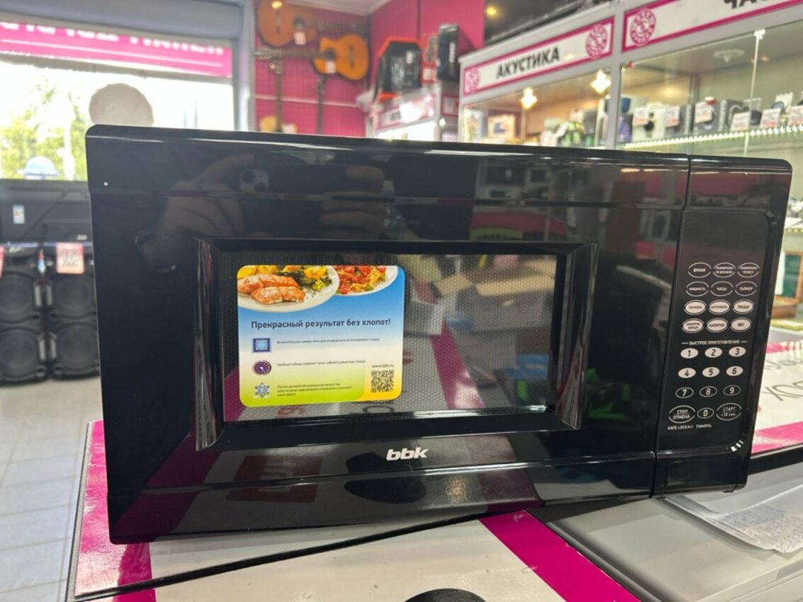 Микроволновая печь BBK 727