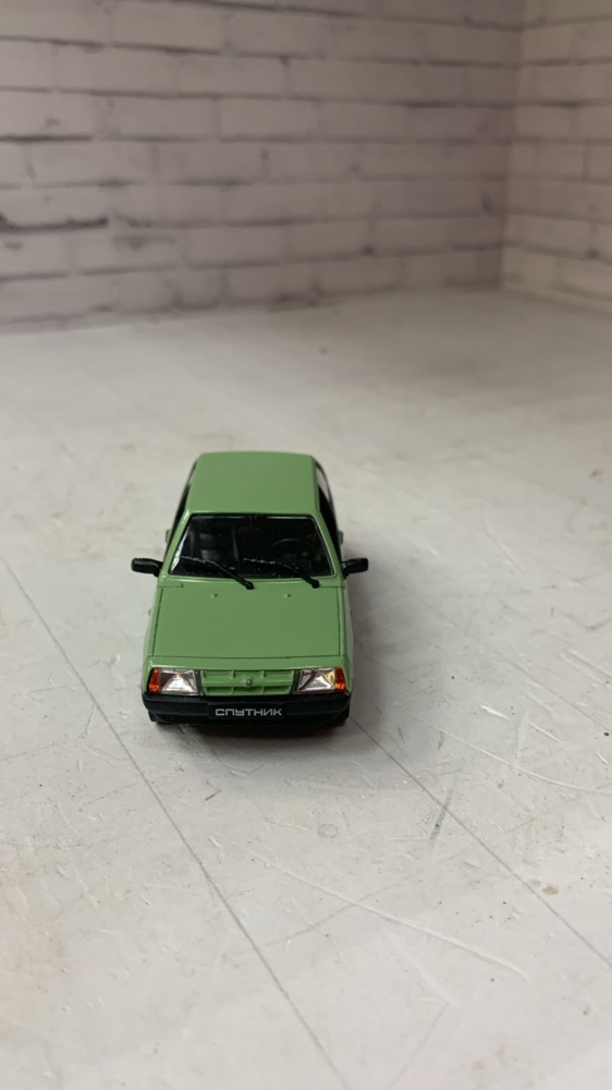 Игрушка машинка