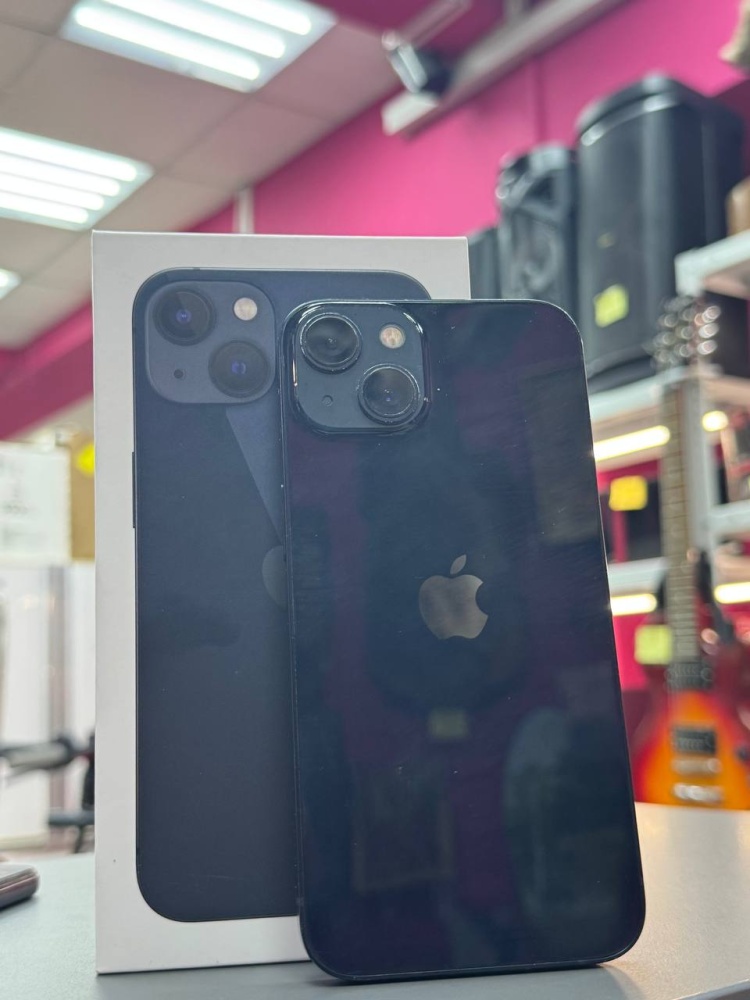 Смартфон iPhone 13 128 Gb