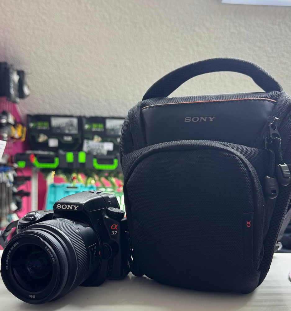 Фотоаппарат Sony А37 18-55mm