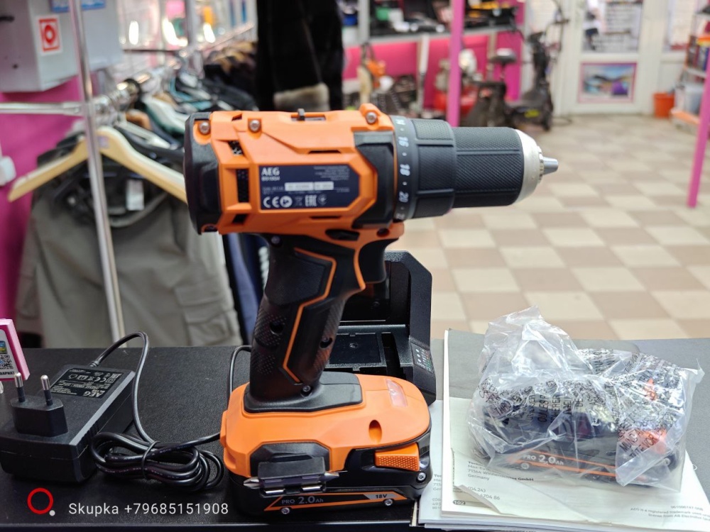 Шуруповерт Dewalt BS18G4