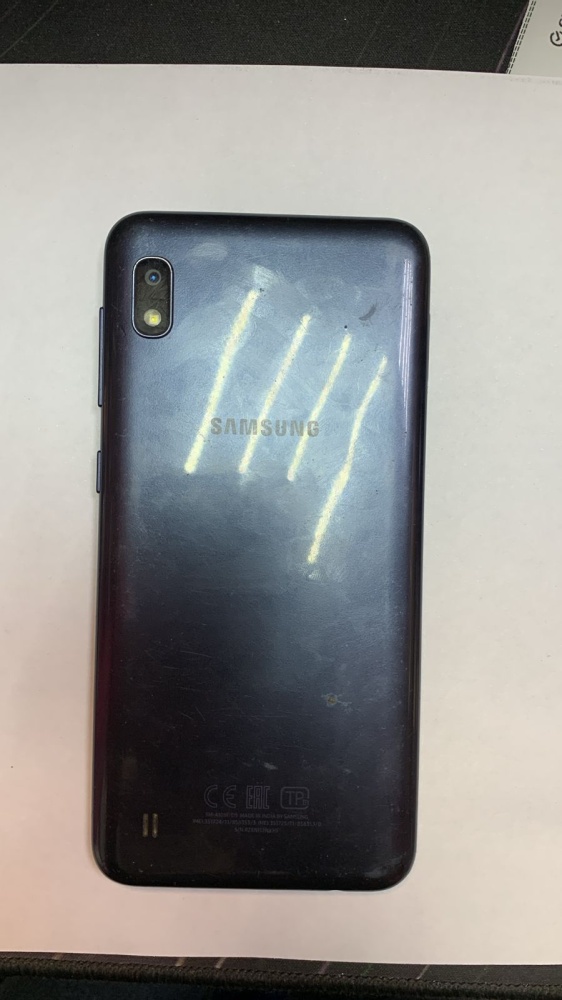 Смартфон Samsung A10 32 ГБ