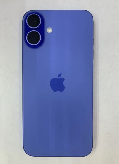 Смартфон iPhone 16+