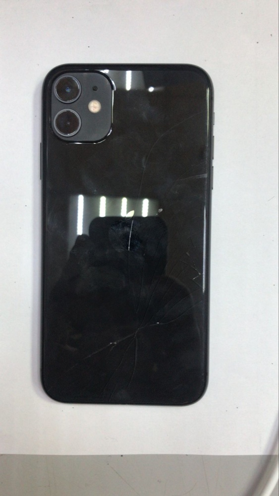 Смартфон iPhone 11 128 Gb