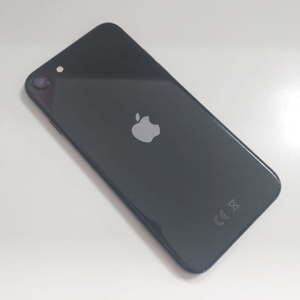 Смартфон iPhone SE 2020 64 Gb