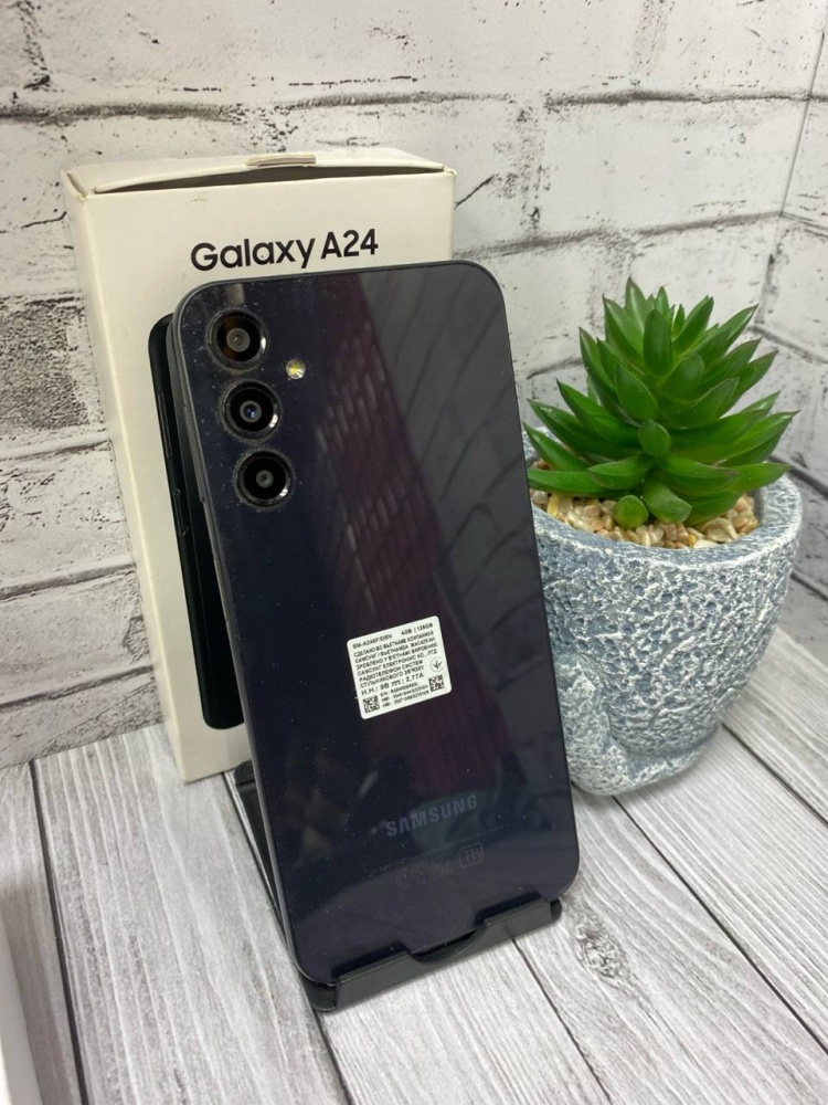 Смартфон Samsung A24 4/128 GB