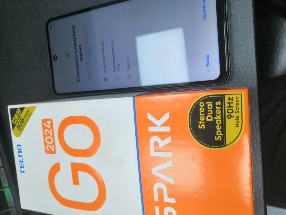 Мобильный телефон Tecno go 2024 4/128