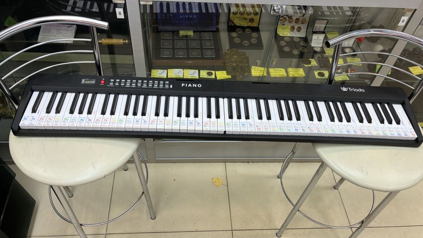 Синтезатор Triada