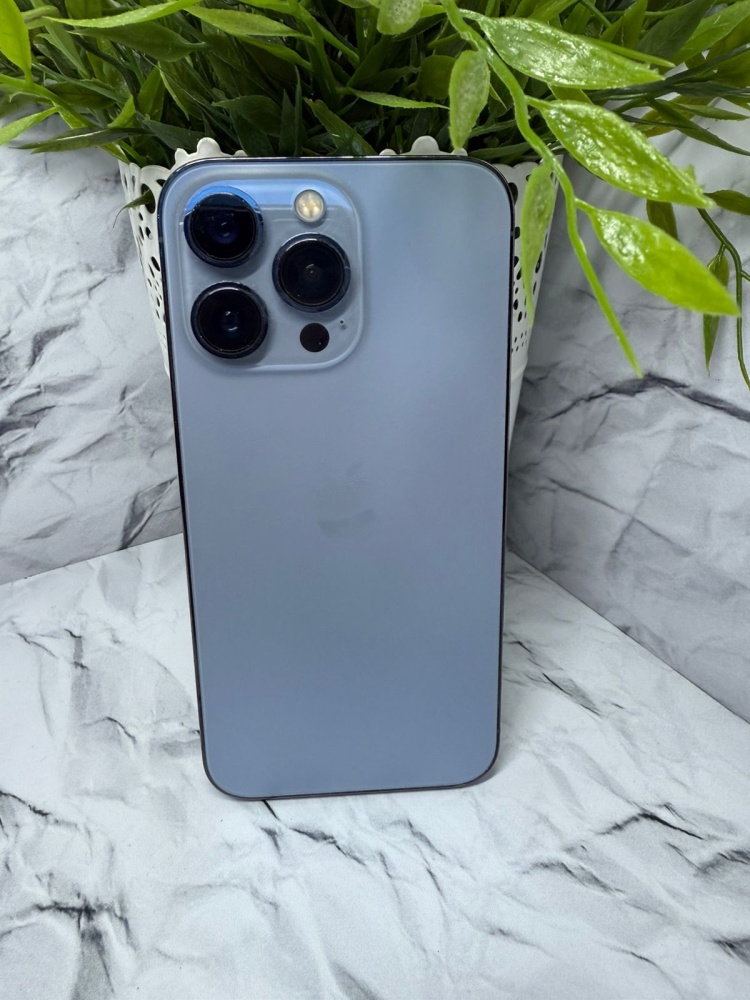Смартфон iPhone 13 PRO 256 GB
