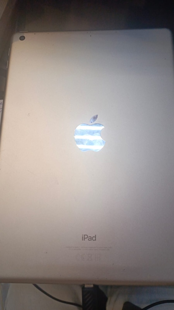 Планшет Apple iPad A1893 (2018)